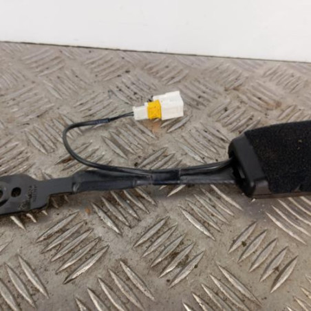 Attache ceinture avant droit PEUGEOT 508 1 SW Photo n°1