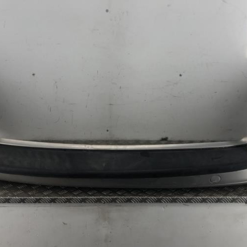 Pare choc arriere PEUGEOT 307