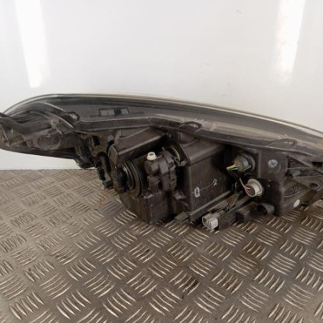 Optique avant principal gauche (feux)(phare) TOYOTA YARIS 3