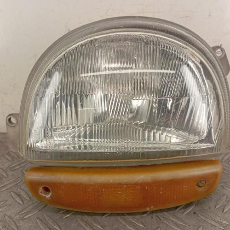 Optique avant principal gauche (feux)(phare) RENAULT TWINGO 1