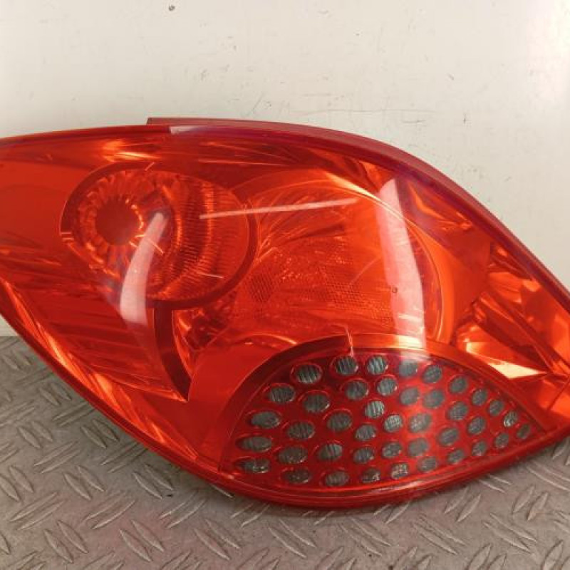Feu arriere principal gauche (feux) PEUGEOT 207