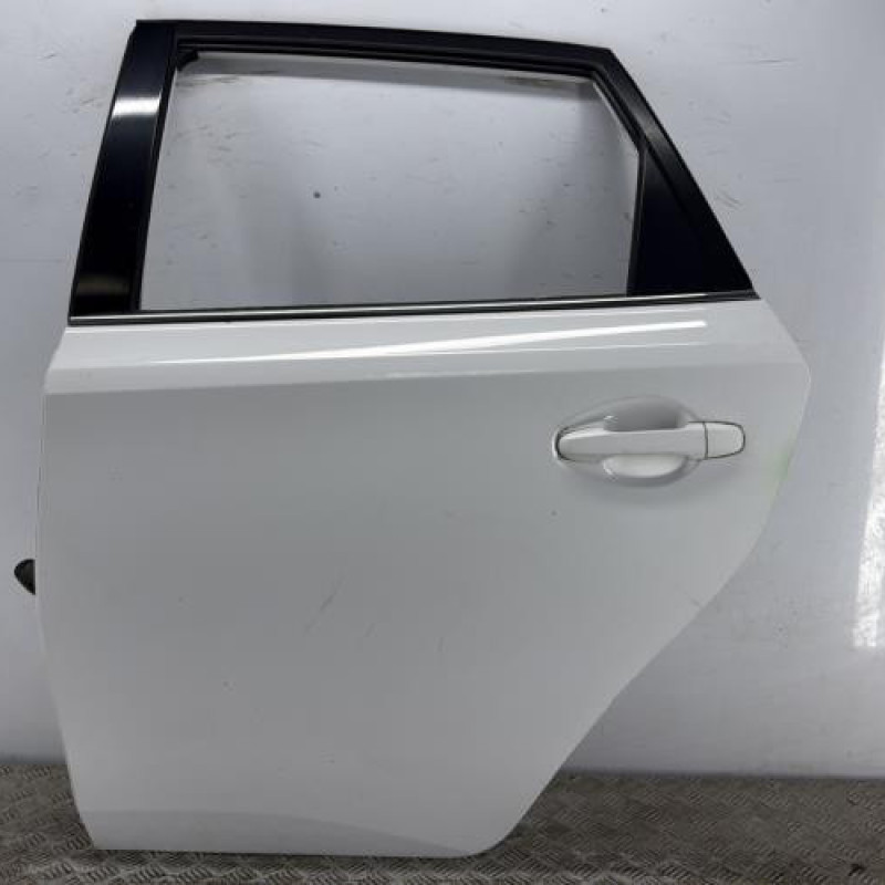 Porte arriere gauche TOYOTA AURIS 2
