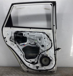 Porte arriere gauche TOYOTA AURIS 2