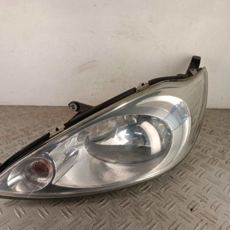 Optique avant principal gauche (feux)(phare) FORD KA 2