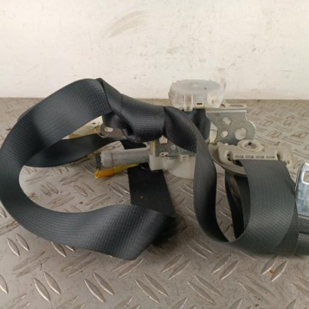Ceinture avant droit TOYOTA AURIS 2