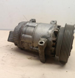 Compresseur clim RENAULT CLIO 4