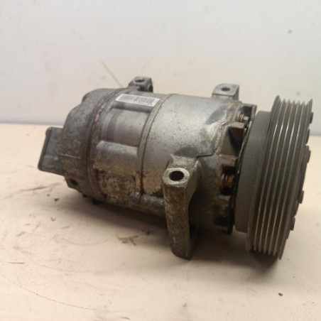 Compresseur clim RENAULT CLIO 4