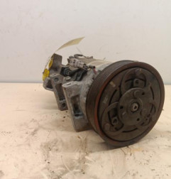 Compresseur clim RENAULT CLIO 4 Photo n°1