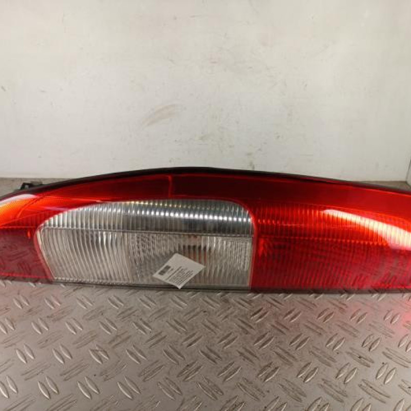 Feu arriere principal gauche (feux) MERCEDES VITO 639