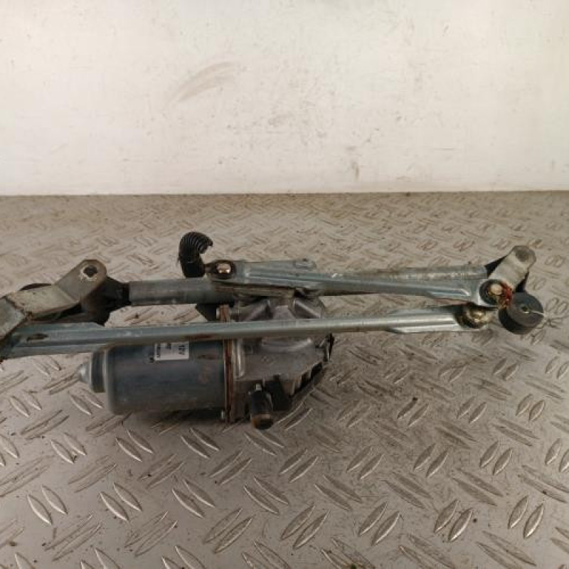 Moteur essuie glace avant OPEL CORSA D Moteur essuie glace avant OPEL CORSA D