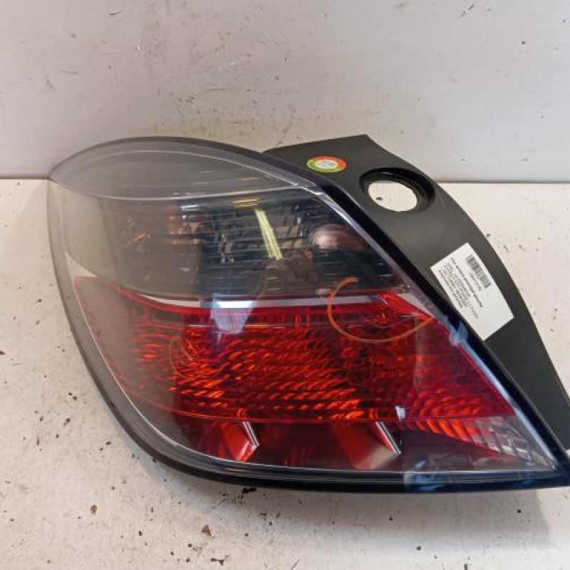 Feu arriere principal gauche (feux) OPEL ASTRA H