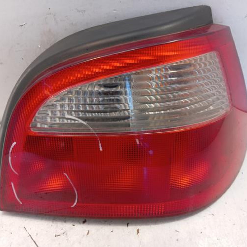 Feu arriere principal droit (feux) RENAULT MEGANE 1