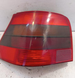 Feu arriere principal gauche (feux) VOLKSWAGEN GOLF 4 Photo n°1
