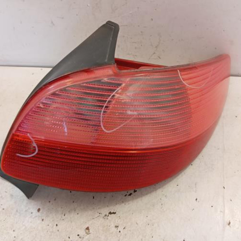 Feu arriere principal droit (feux) PEUGEOT 206
