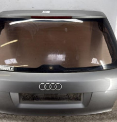 Malle/Hayon arriere AUDI A4 2 Photo n°1