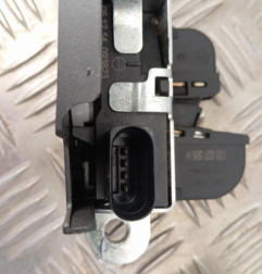 Serrure de hayon VOLKSWAGEN TOURAN 2 Photo n°4