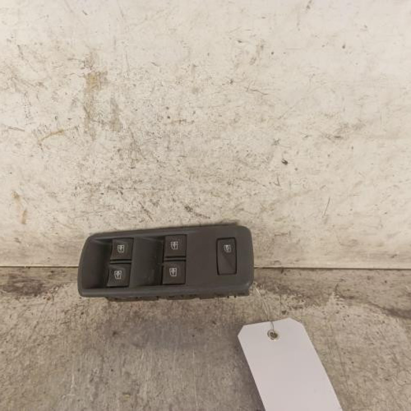 Interrupteur de leve vitre avant gauche DACIA LODGY