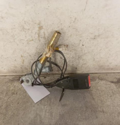Attache ceinture avant gauche RENAULT CLIO 2 Photo n°1