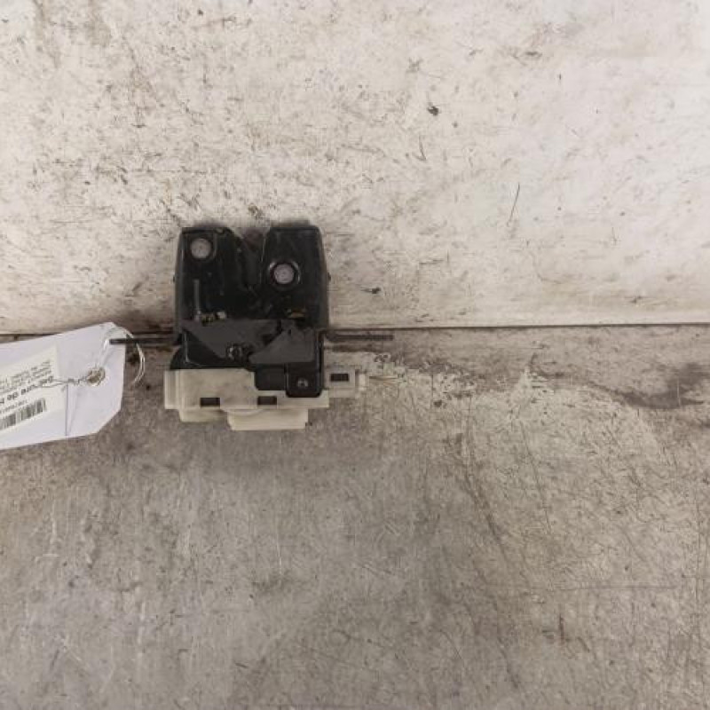 Serrure de hayon RENAULT GRAND SCENIC 2 Serrure de hayon RENAULT GRAND SCENIC 2