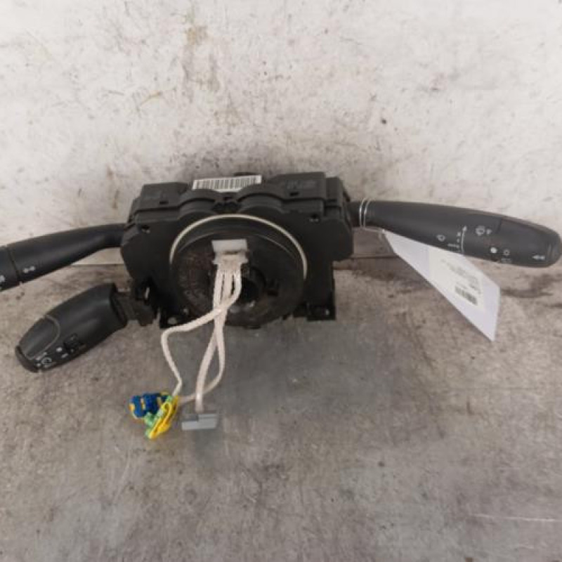 Com (Bloc Contacteur Tournant+Commodo Essuie Glace+Commodo Phare) PEUGEOT 307