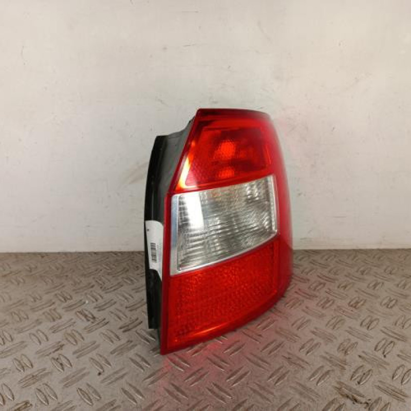 Feu arriere principal droit (feux) AUDI A4 2