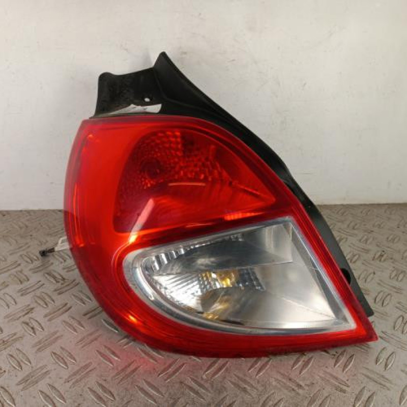 Feu arriere principal gauche (feux) RENAULT CLIO 3