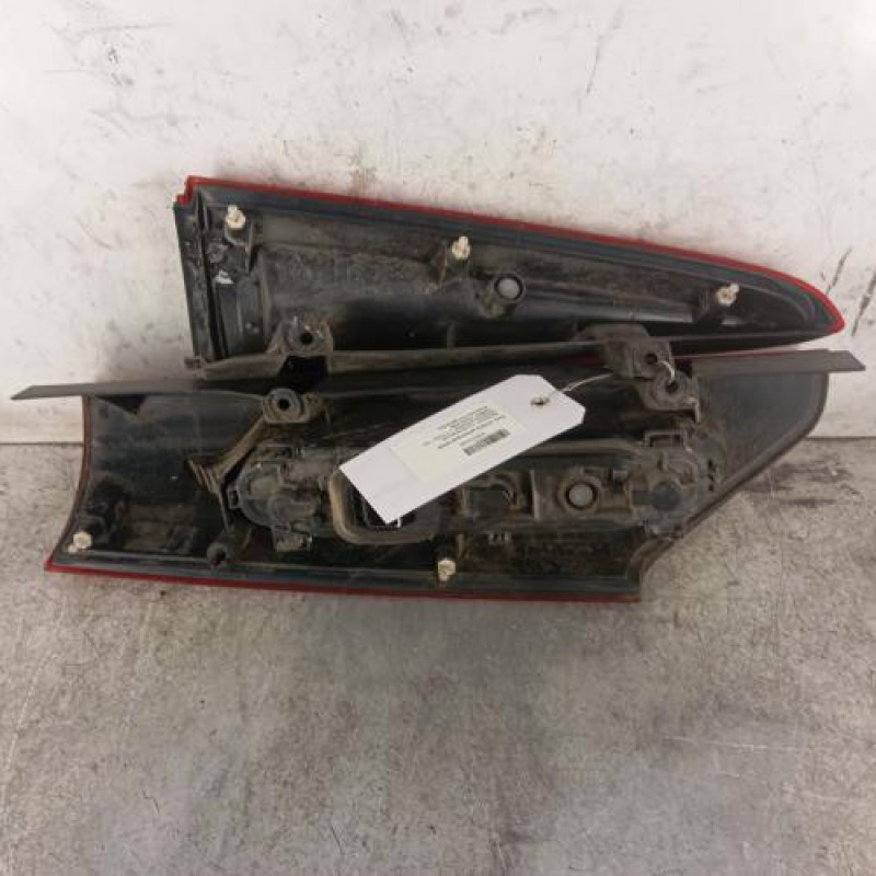 Feu arriere principal droit (feux) RENAULT KANGOO 2 Feu arriere principal droit (feux) RENAULT KANGOO 2