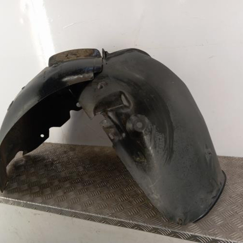 Pare boue avant droit RENAULT GRAND SCENIC 2 Pare boue avant droit RENAULT GRAND SCENIC 2