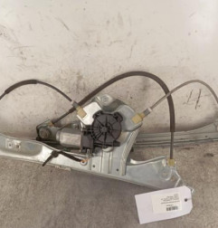 Leve vitre electrique avant gauche RENAULT CLIO 3 Photo n°1
