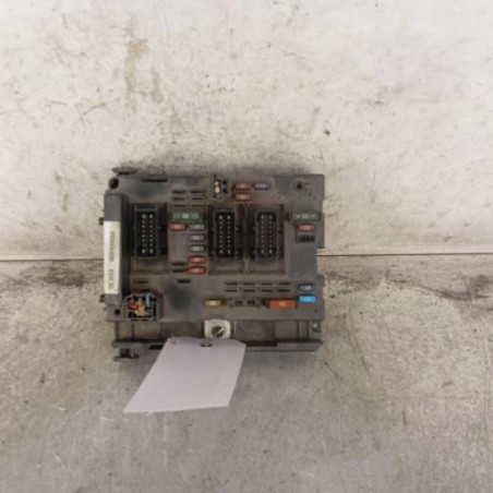 Boitier servitude moteur (BSM) PEUGEOT 307