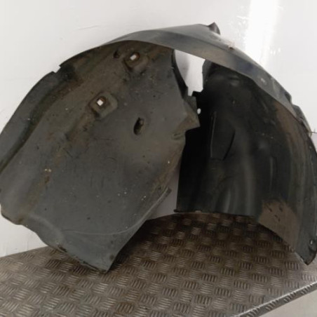 Pare boue avant droit PEUGEOT 2008 2