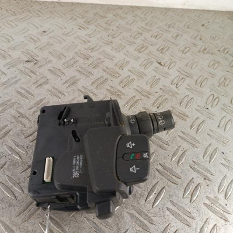 Commodo d'essuie glaces RENAULT CLIO 3 Commodo d'essuie glaces RENAULT CLIO 3
