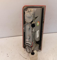 Feu arriere principal droit (feux) FORD TOURNEO CONNECT 1 Photo n°4