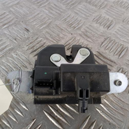 Serrure de hayon OPEL CORSA E Photo n°1