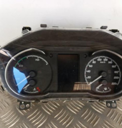 Compteur TOYOTA YARIS 3 Photo n°1