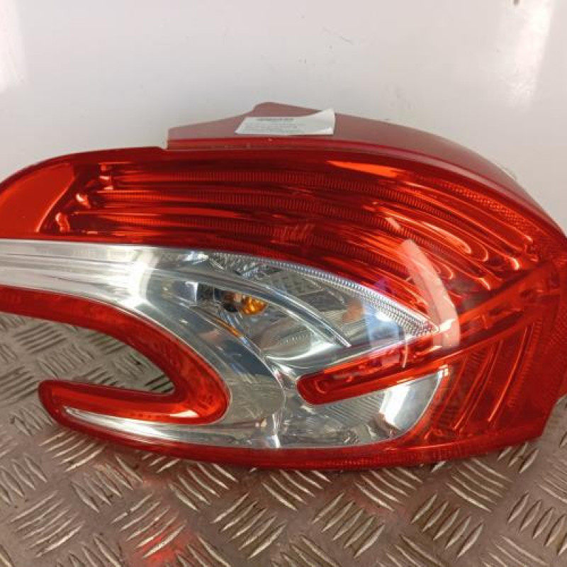 Feu arriere principal gauche (feux) PEUGEOT 208 1