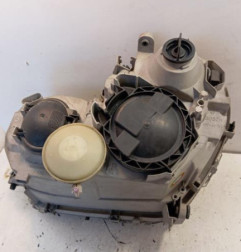 Optique avant principal droit (feux)(phare) MERCEDES CLASSE C 203