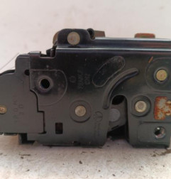 Serrure arriere droit VOLKSWAGEN GOLF 4