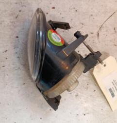 Anti brouillard droit (feux) VOLKSWAGEN PASSAT 5