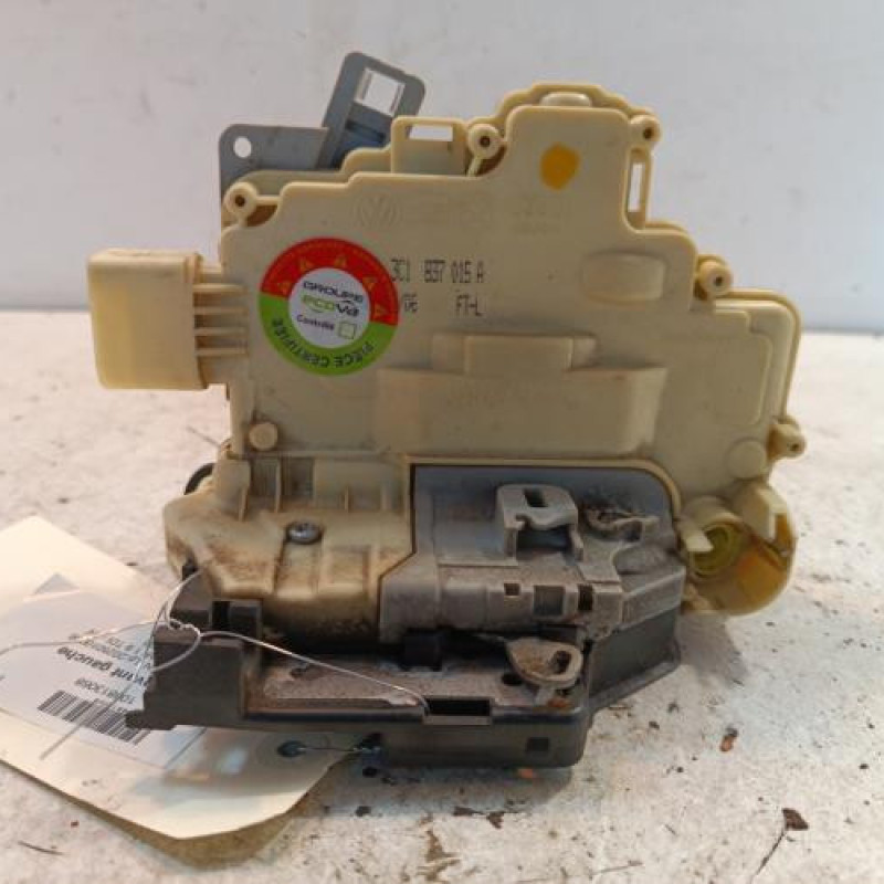 Serrure avant gauche VOLKSWAGEN PASSAT 5