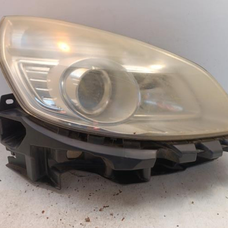 Optique avant principal droit (feux)(phare) RENAULT SCENIC 2