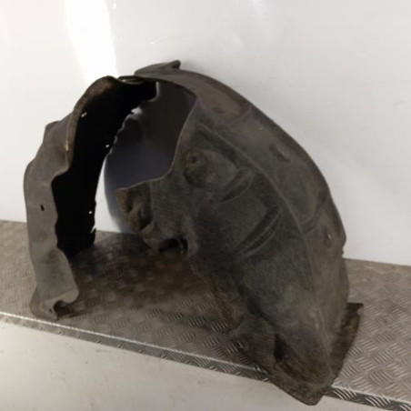 Pare boue avant droit RENAULT SCENIC 3