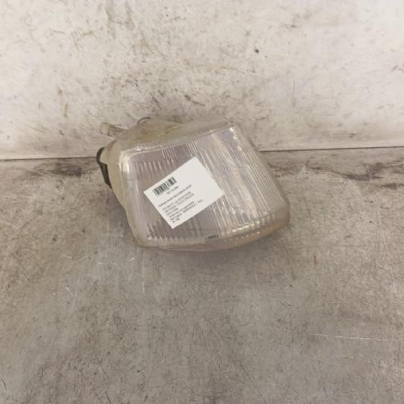 Optique avant secondaire droit (feux)(clignotant) PEUGEOT 106