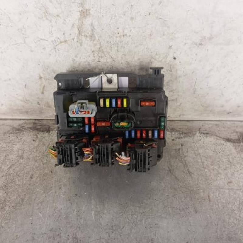 Boitier servitude moteur (BSM) PEUGEOT 207