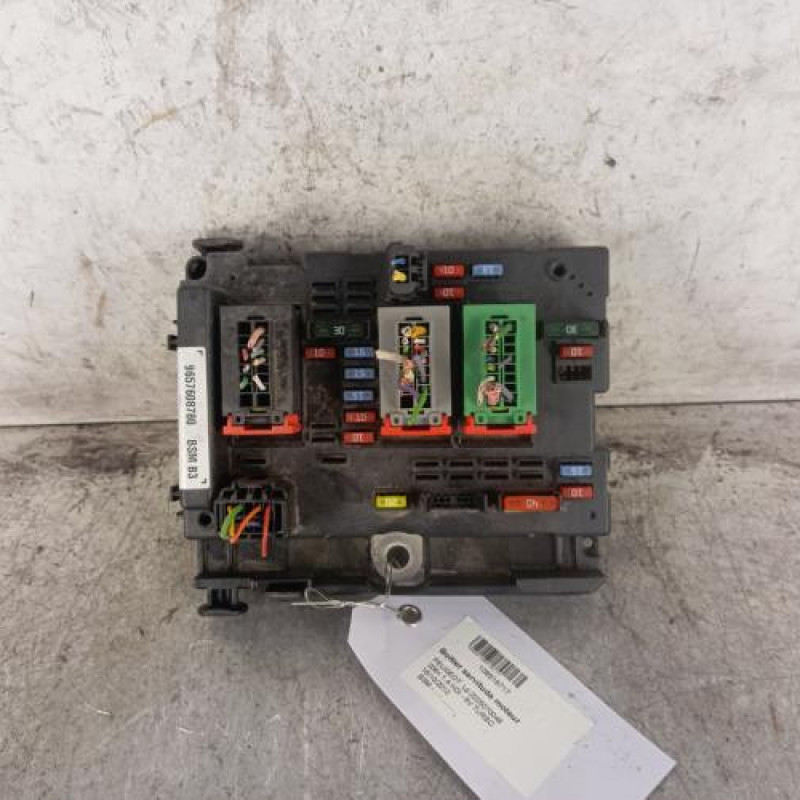 Boitier servitude moteur (BSM) PEUGEOT 206+