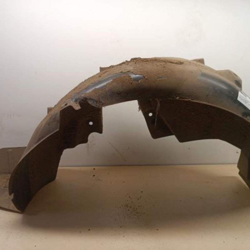 Pare boue arriere droit RENAULT CLIO 4 Pare boue arriere droit RENAULT CLIO 4