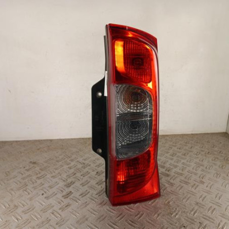 Feu arriere principal droit (feux) PEUGEOT BIPPER Photo n°1