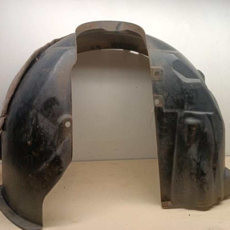 Pare boue avant gauche FORD KUGA 2