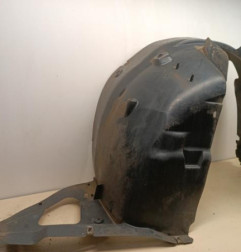 Pare boue avant droit PEUGEOT 2008 1