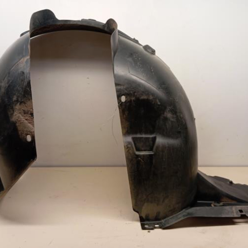 Pare boue avant gauche CITROEN C4 CACTUS Pare boue avant gauche CITROEN C4 CACTUS